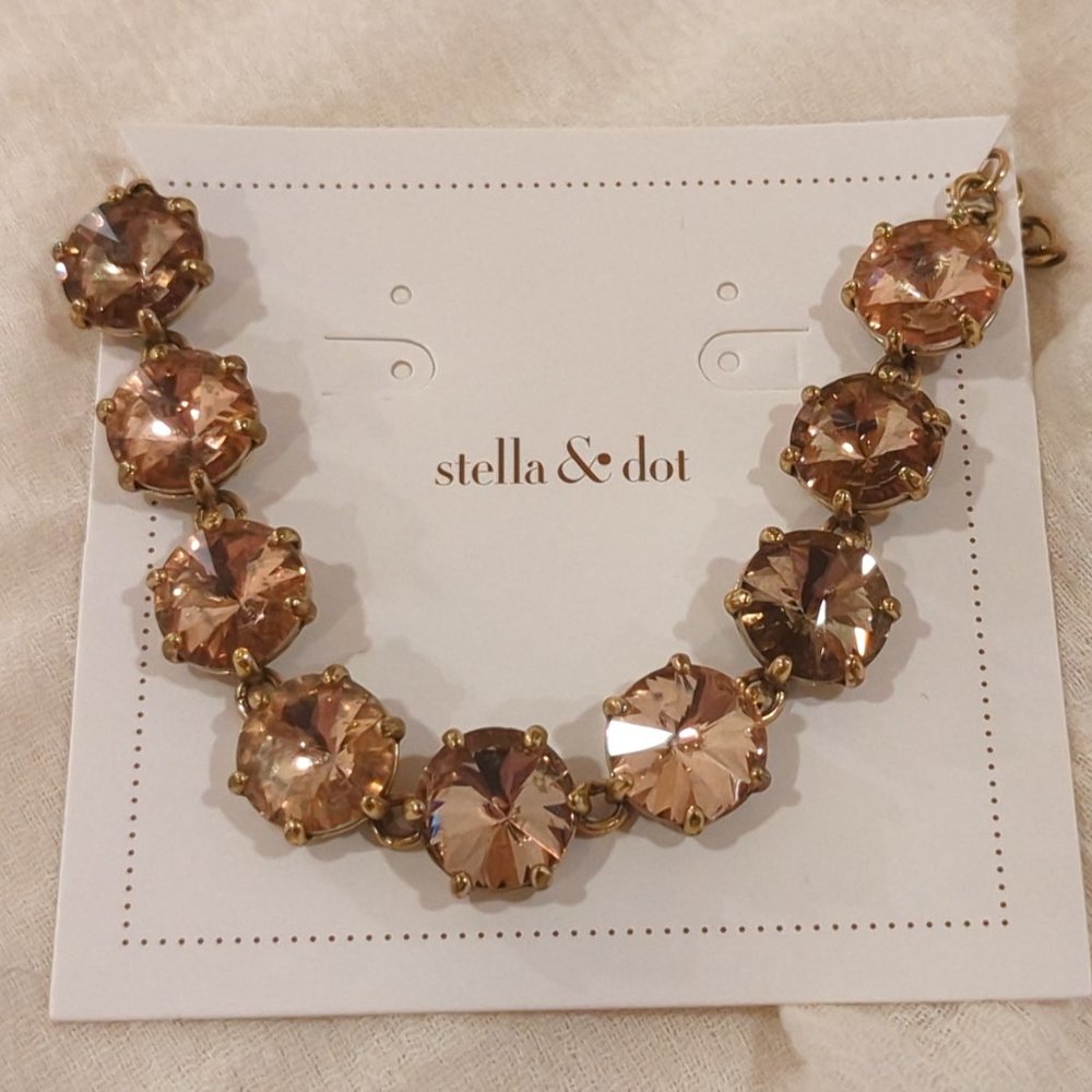 Stella and Dot Amelie Sparkle Bracelet Peach